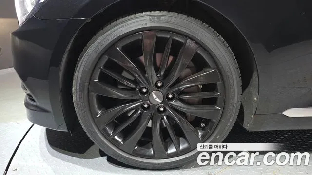 Hyundai Genesis 2016 thumb 5