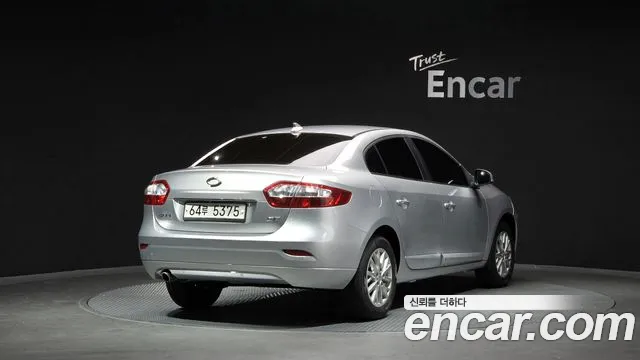 Renault-KoreaSamsung Fluence 2014 thumb 2