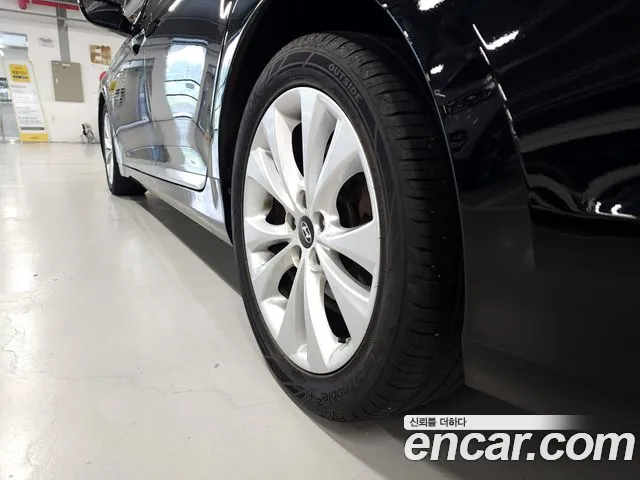 Hyundai Grandeur 2012 thumb 9