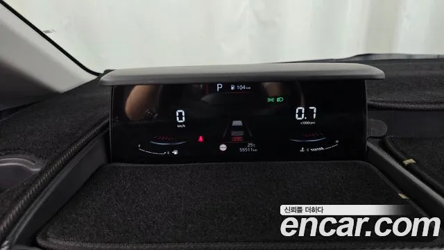 Hyundai Staria 2023 thumb 8