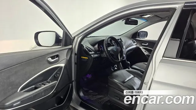 Hyundai Santa Fe 2012 thumb 10