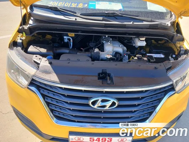 Hyundai Starex 2019 thumb 6
