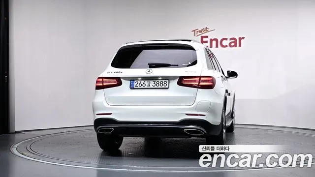 Mercedes-Benz GLC 2019 thumb 4