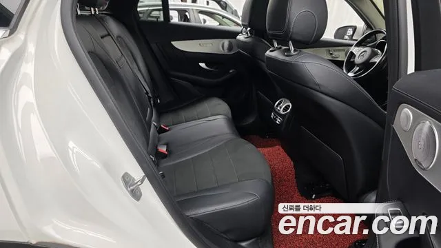 Mercedes-Benz GLC 2019 thumb 11