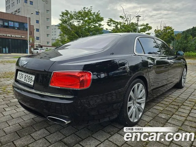 Bentley Flying Spur 2015 thumb 8