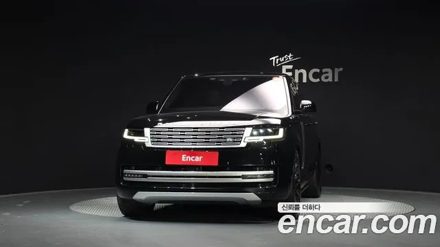 Land Rover Range Rover 2023 thumb 3