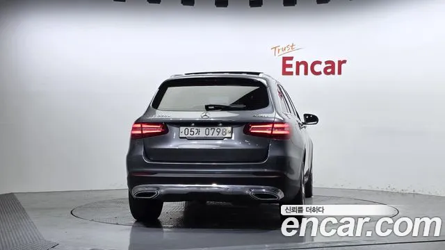 Mercedes-Benz GLC 2016 thumb 4
