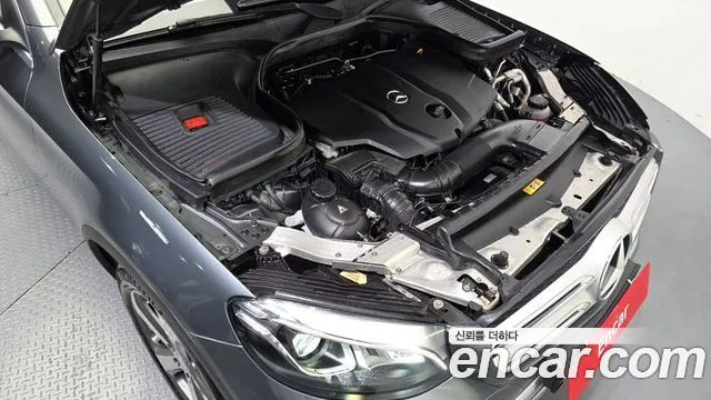 Mercedes-Benz GLC 2016 thumb 6