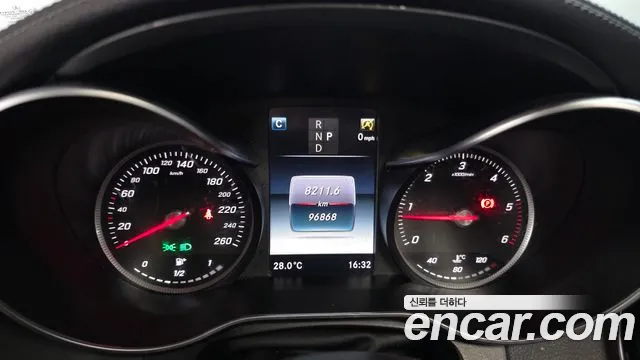 Mercedes-Benz GLC 2016 thumb 8