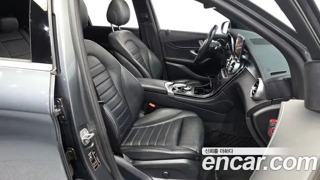 Mercedes-Benz GLC 2016 thumb 11