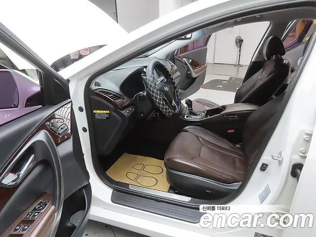 Hyundai Grandeur 2013 thumb 8
