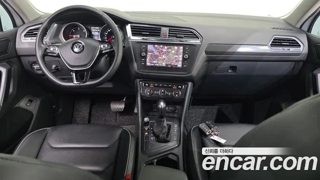 Volkswagen Tiguan 2020 thumb 7