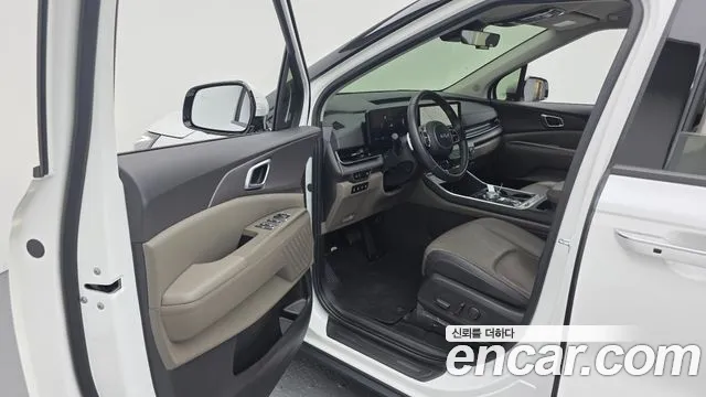 Kia Carnival 2024 thumb 10