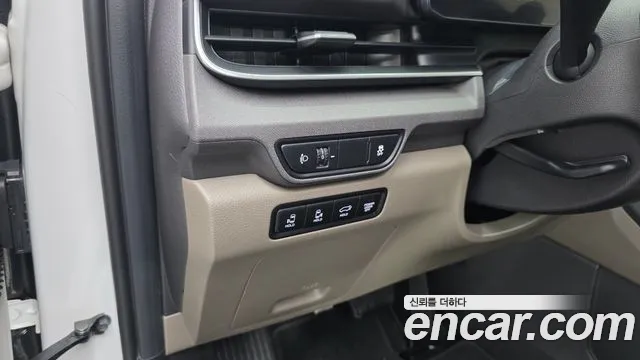 Kia Carnival 2024 thumb 12