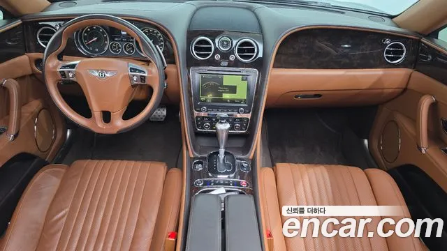 Bentley Flying Spur 2018 thumb 7