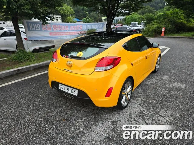 Hyundai Veloster 2012 thumb 3