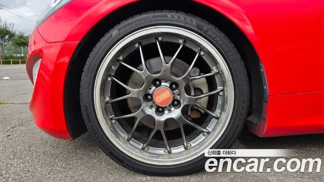Hyundai Genesis 2013 thumb 5