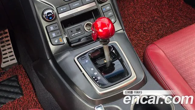 Hyundai Genesis 2013 thumb 9