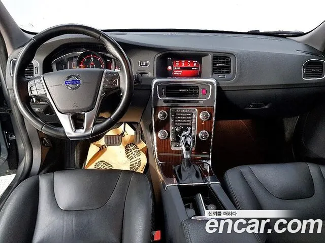 Volvo S60 2018 thumb 5