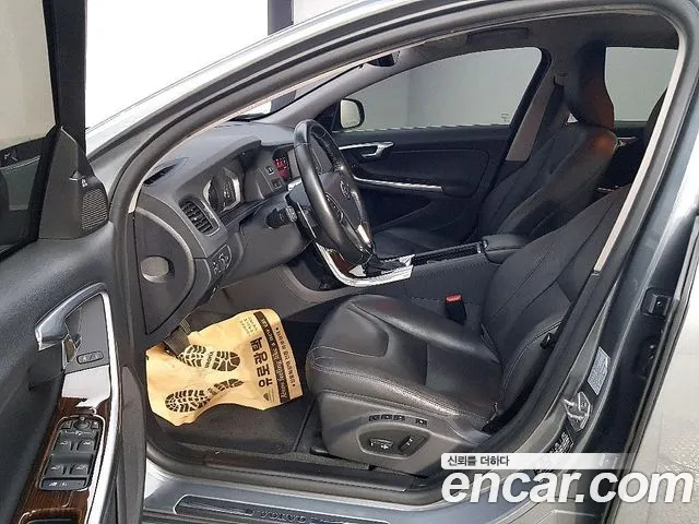 Volvo S60 2018 thumb 7