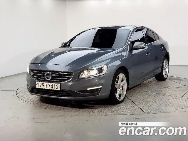 Volvo S60 2018 thumb 12