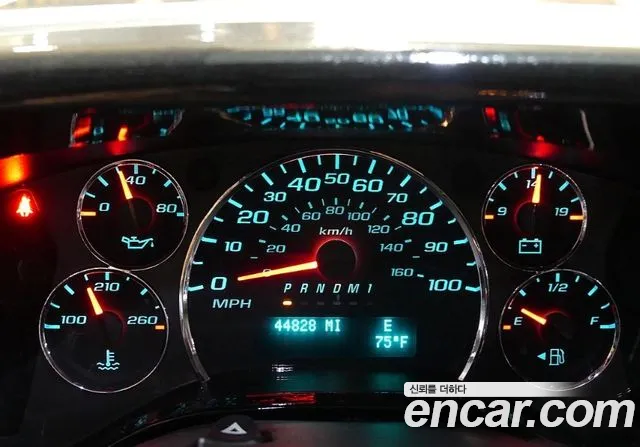 Chevrolet Express Van 2019 thumb 6