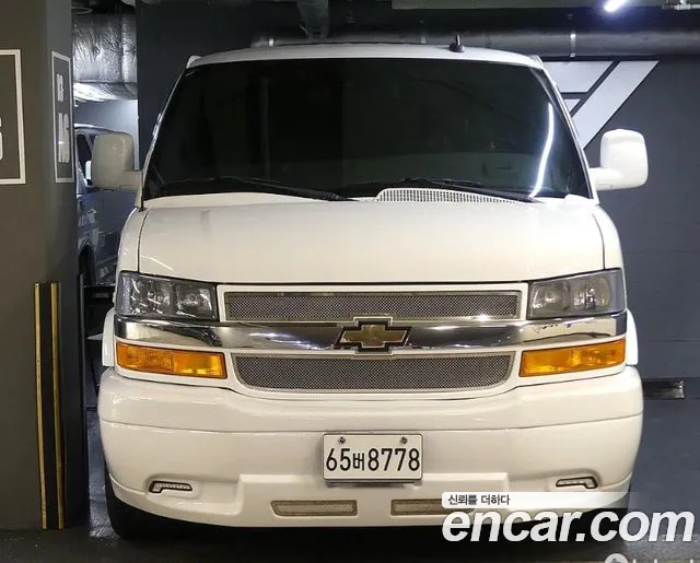 Chevrolet Express Van 2019 thumb 12
