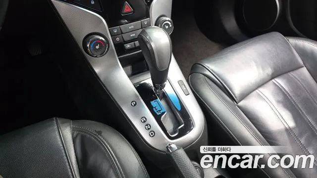 ChevroletGMDaewoo Cruze 2012 thumb 8