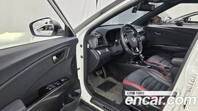 KG_Mobility_Ssangyong TIBOLI 2020 thumb 10