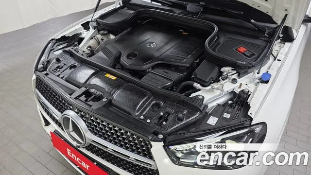 Mercedes-Benz GLE 2025 thumb 6