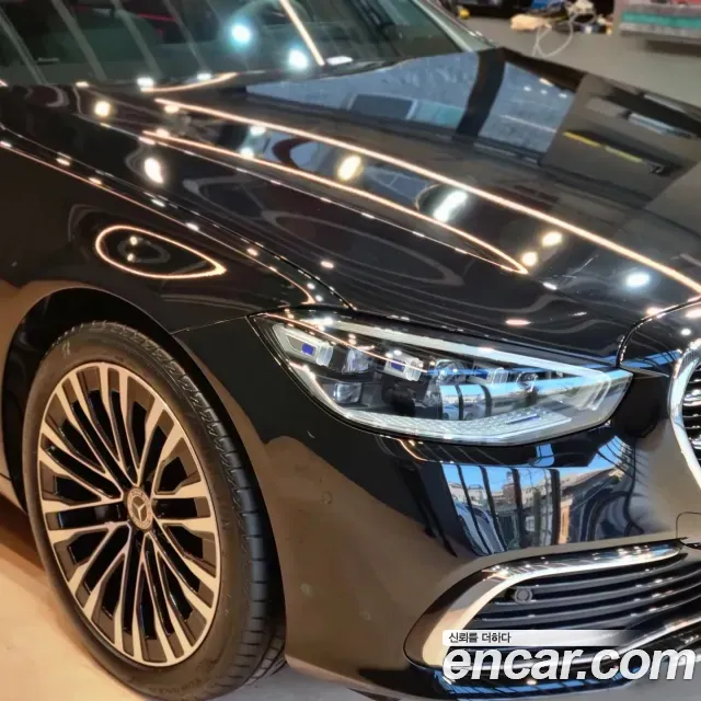 Mercedes-Benz S-Класс 2022 thumb 3