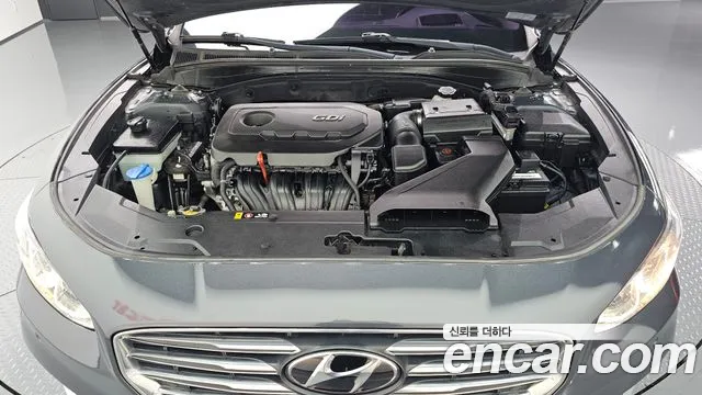 Hyundai Grandeur 2016 thumb 5