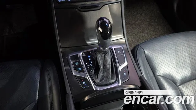 Hyundai Grandeur 2014 thumb 9