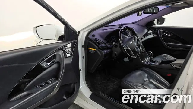 Hyundai Grandeur 2014 thumb 10