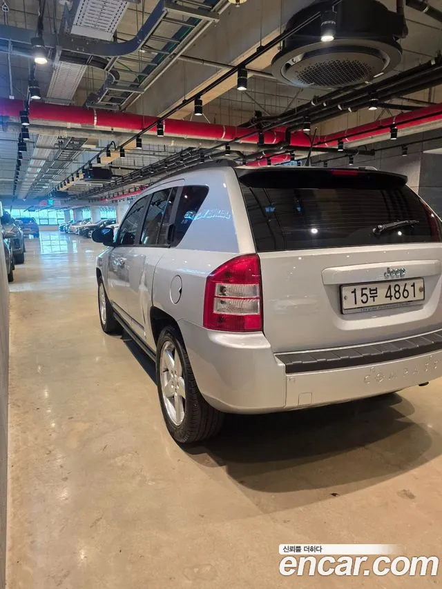 Jeep Compass 2009 thumb 6