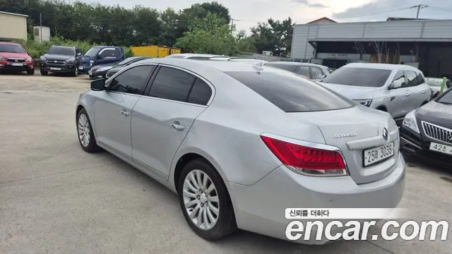 ChevroletGMDaewoo Alpheon 2011 thumb 2