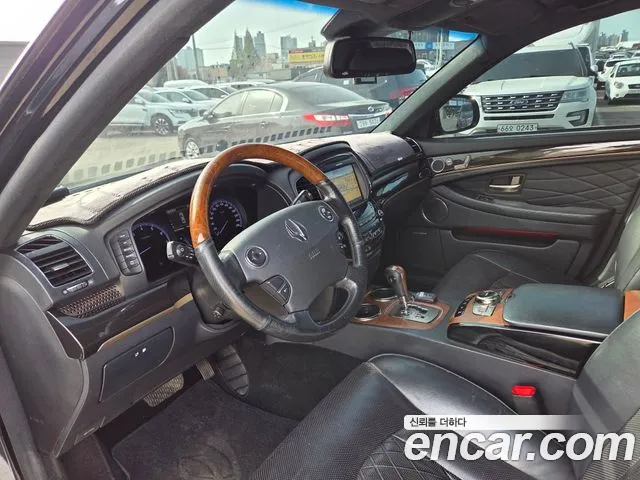 KG_Mobility_Ssangyong Chairman 2016 thumb 10
