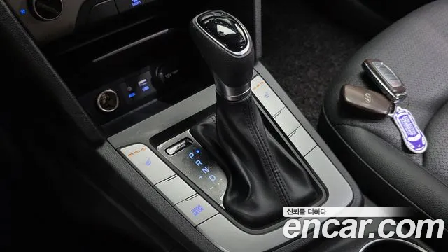 Hyundai Avante 2018 thumb 9