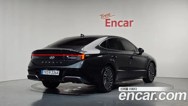 Hyundai Sonata 2025 thumb 2
