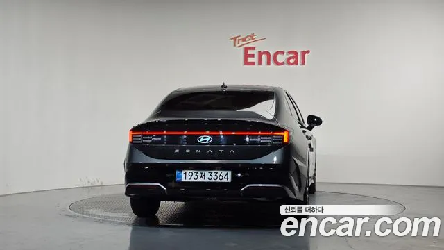 Hyundai Sonata 2025 thumb 4