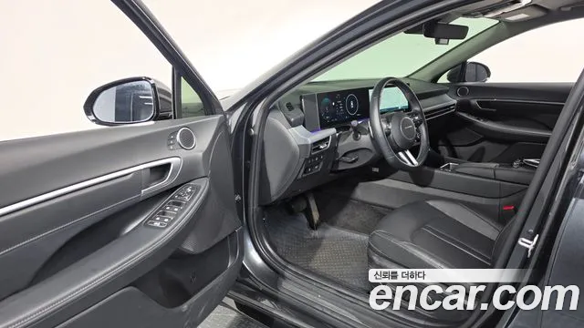Hyundai Sonata 2025 thumb 10