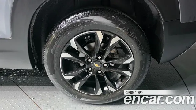 ChevroletGMDaewoo TrailBlazer 2022 thumb 4