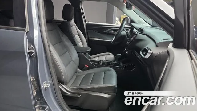 ChevroletGMDaewoo TrailBlazer 2022 thumb 10