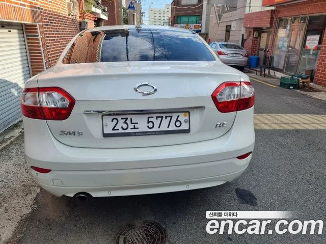 Renault-KoreaSamsung Fluence 2012 thumb 4