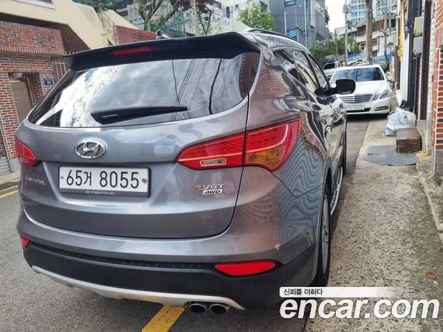 Hyundai Santa Fe 2012 thumb 2