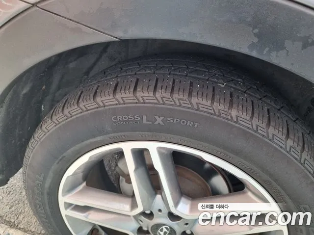 Hyundai Santa Fe 2012 thumb 5