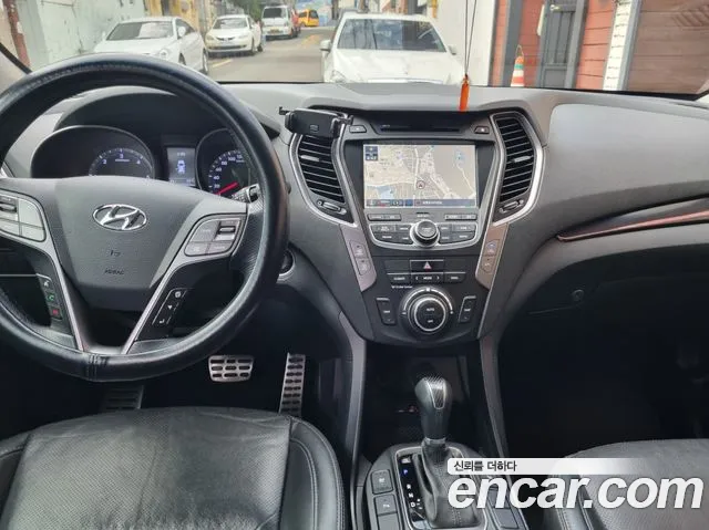 Hyundai Santa Fe 2012 thumb 7