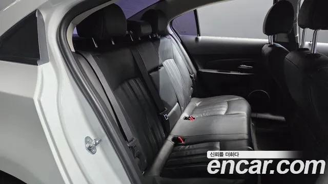ChevroletGMDaewoo Cruze 2015 thumb 11