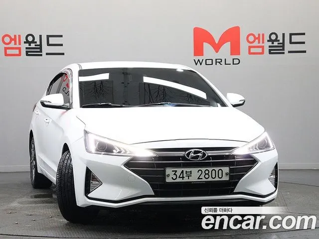 Hyundai Avante 2018 thumb 2