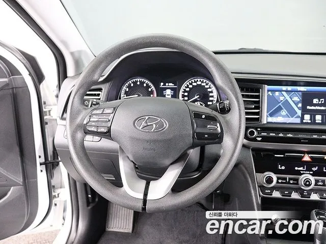 Hyundai Avante 2018 thumb 6